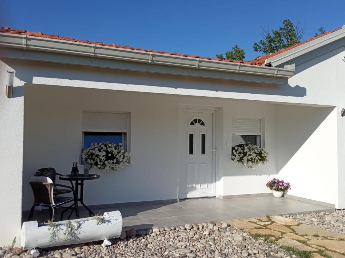Kristalni Slap Kravice Villa Liyubuşka Dış mekan fotoğraf